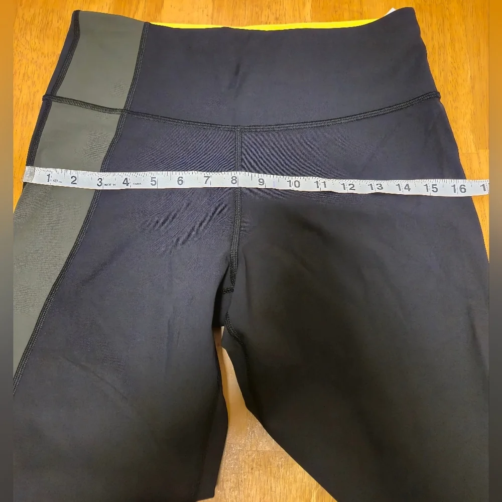 Athleta Black and Yellow Leggings Stretchy Athletic‎ Fit